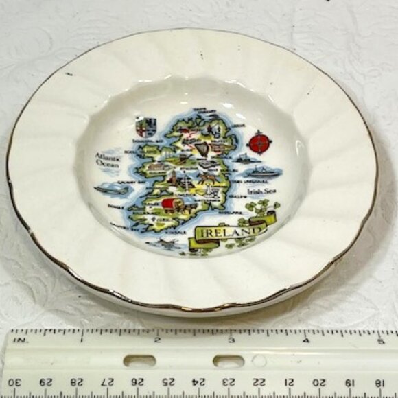 VTG IRELAND Tray Ceramic Colorful Map Serving Nut Candy Trinket Dish Coins 5.25" - Picture 2 of 7
